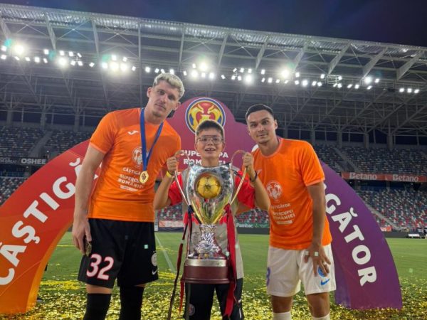 Nicholas Petrescu, eroul din tribune la Supercupa României 2025 – Povestea unui fan devenit simbol